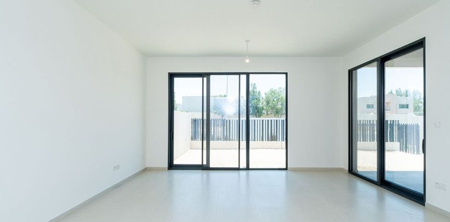 Townhouse de 3 dormitorios en Jebel Ali, UAE No. 223447