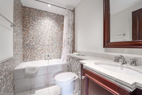 Apartment de 3 dormitorios en Downtown Dubai (Downtown Burj Dubai), UAE No. 203546 17