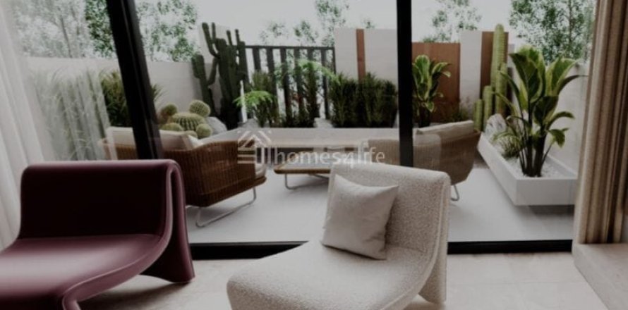 Townhouse de 4 chambres à Dubai Investment Park, UAE No. 168277