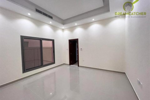 Appartement de 4 chambres à Al Yasmeen, UAE No. 22829 11