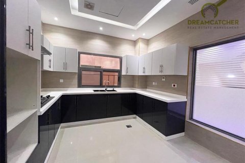 Appartement de 4 chambres à Al Yasmeen, UAE No. 22829 4