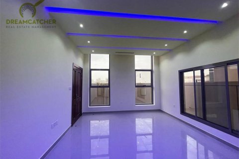 Appartement de 4 chambres à Al Yasmeen, UAE No. 22829 12