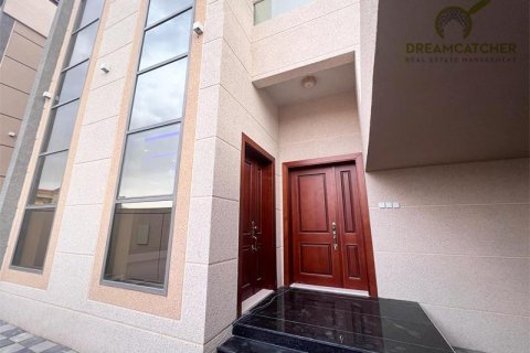 Appartement de 4 chambres à Al Yasmeen, UAE No. 22829 17