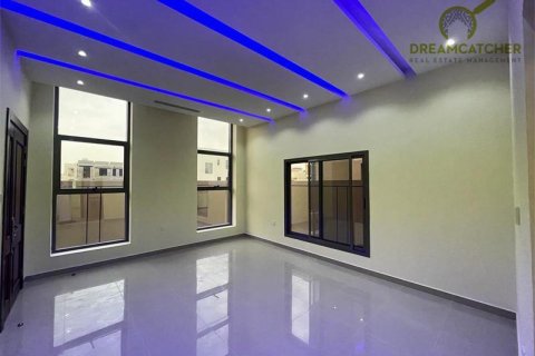 Appartement de 4 chambres à Al Yasmeen, UAE No. 22829 13