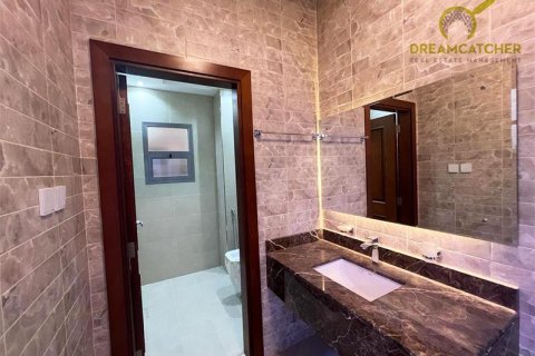 Appartement de 4 chambres à Al Yasmeen, UAE No. 22829 15