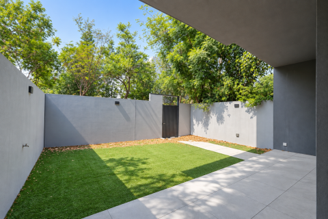 Townhouse de 4 dormitorios en Tilal City, UAE No. 214748 4