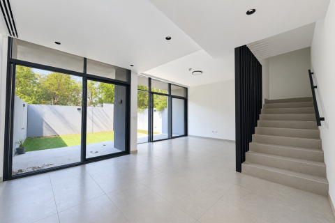 Townhouse de 4 dormitorios en Tilal City, UAE No. 214748 6