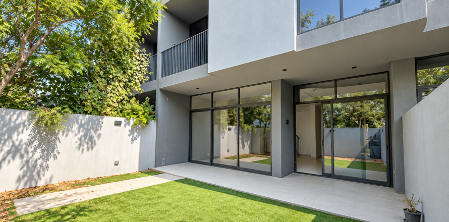 Townhouse de 4 dormitorios en Tilal City, UAE No. 214748