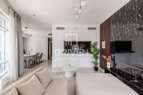 2 bedrooms Apartment in The Lofts, UAE No. 211450 6