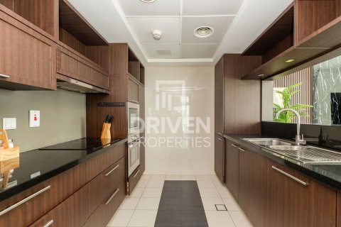 2 bedrooms Apartment in The Lofts, UAE No. 211450 7