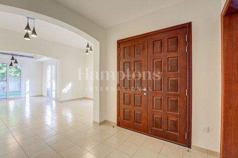 Villa de 4 chambres à The Lakes, UAE No. 167065 15