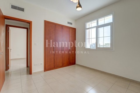 Villa de 4 chambres à The Lakes, UAE No. 167065 16
