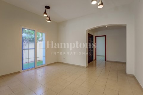 Villa de 4 chambres à The Lakes, UAE No. 167065 8