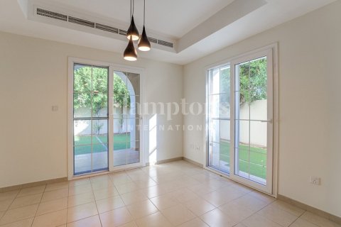 Villa de 4 chambres à The Lakes, UAE No. 167065 7
