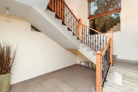 4 bedrooms Villa in Legacy Nova Villas, UAE No. 10587 28