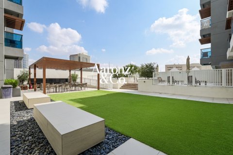 3 bedrooms Apartment in Jumeirah Village Triangle, UAE No. 213751 12