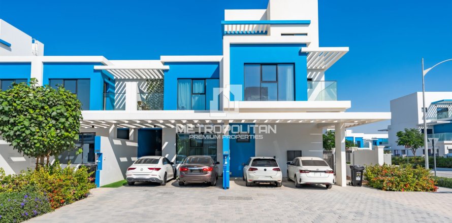 Таунхаус с 5 спальнями в Damac Lagoons, ОАЭ №130001