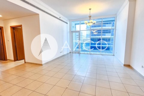 Apartment de 2 dormitorios en Manazel Al Safa, UAE No. 66800