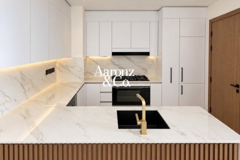 2 bedrooms Apartment in Jumeirah Village Circle, UAE No. 211177 11