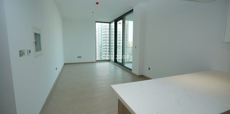 Apartment de 2 dormitorios en LIV Residence, UAE No. 223466