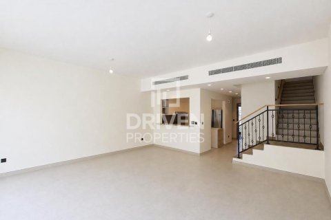 5 bedrooms Townhouse in Damac Lagoons, UAE No. 212303 6