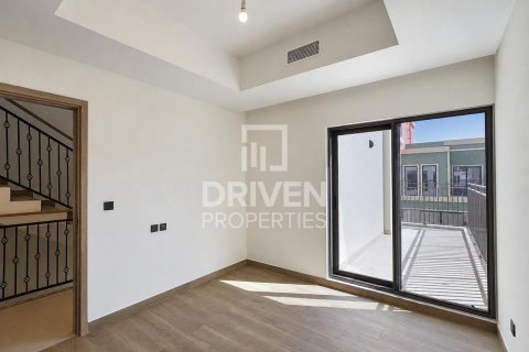 5 bedrooms Townhouse in Damac Lagoons, UAE No. 212303 13