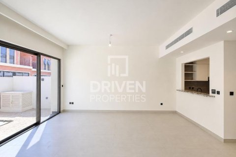 5 bedrooms Townhouse in Damac Lagoons, UAE No. 212303 5