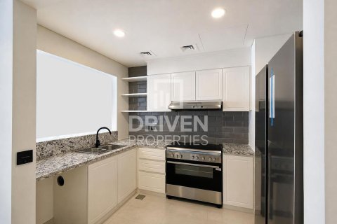5 bedrooms Townhouse in Damac Lagoons, UAE No. 212303 21