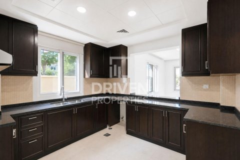 Villa de 3 dormitorios en Casa Dora, UAE No. 221534 15