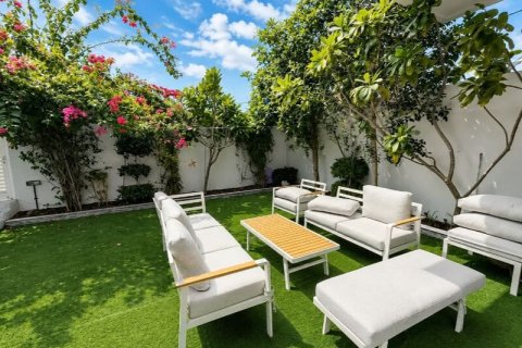 Townhouse de 3 chambres à Arabella Townhouses, UAE No. 163804 14