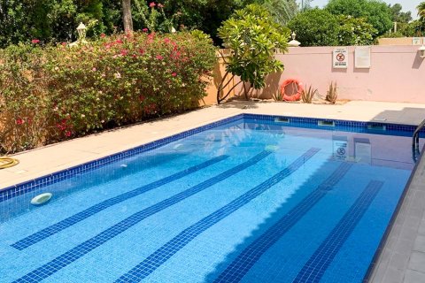 4 bedrooms Villa in Al Safa, UAE No. 213061