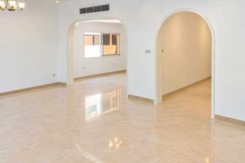 4 bedrooms Villa in Al Safa, UAE No. 213061 8