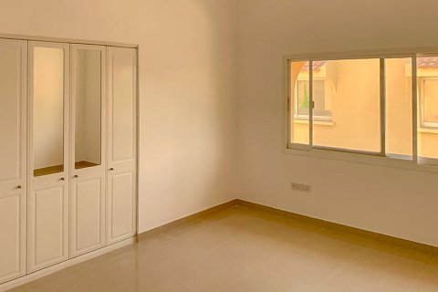 4 bedrooms Villa in Al Safa, UAE No. 213061 12