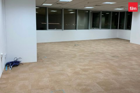 117.1m² Office in Dubai, UAE No. 203048 3