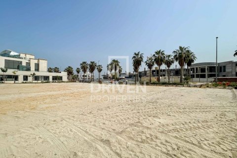 Земельный участок 1069.87м² в Pearl Jumeirah, ОАЭ №211894 12