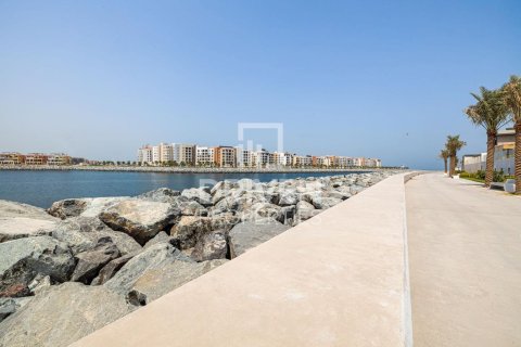 Земельный участок 1069.87м² в Pearl Jumeirah, ОАЭ №211894 15