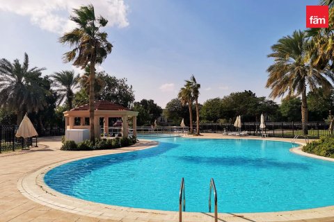 Villa de 3 dormitorios en Mirdif, UAE No. 215570 13