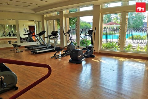 Villa de 3 dormitorios en Mirdif, UAE No. 215570 11