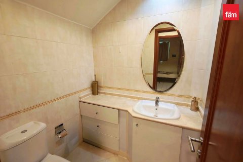 Villa de 3 dormitorios en Mirdif, UAE No. 215570 21