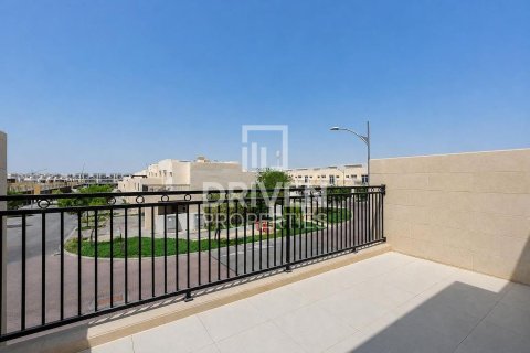 4 bedrooms Townhouse in Dubai, UAE No. 211838 27