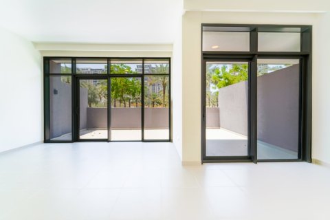 Appartement de 2 chambres à Dubai, UAE No. 224599 5