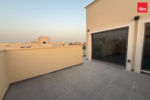 Townhouse de 5 dormitorios en Dubai, UAE No. 223875 8