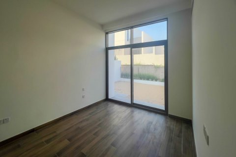 4 bedrooms Villa in Al Furjan, UAE No. 167597 6