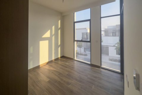 4 bedrooms Villa in Al Furjan, UAE No. 167597 8