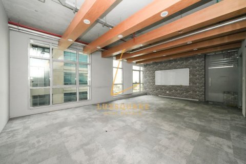 158m² Office in Dubai Investment Park, UAE No. 222034 3