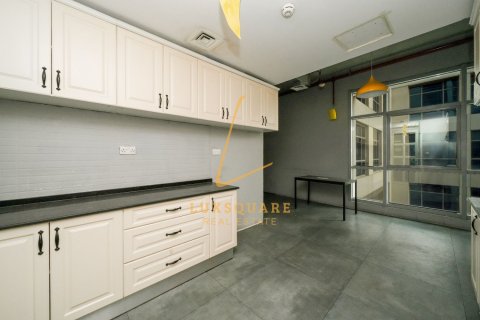 158m² Office in Dubai Investment Park, UAE No. 222034 8