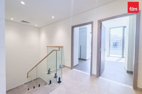 Townhouse de 4 dormitorios en Dubai, UAE No. 215793 8