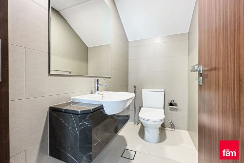 3 bedrooms Townhouse in Dubai, UAE No. 213640 13