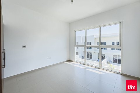 3 bedrooms Townhouse in Dubai, UAE No. 213640 14