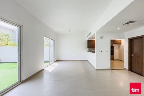 3 bedrooms Townhouse in Dubai, UAE No. 213640 8